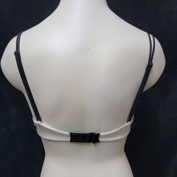 VICTORIA'S SECRET VERY SEXY LACY PUSH-UP BRA - Picture 6 of 8